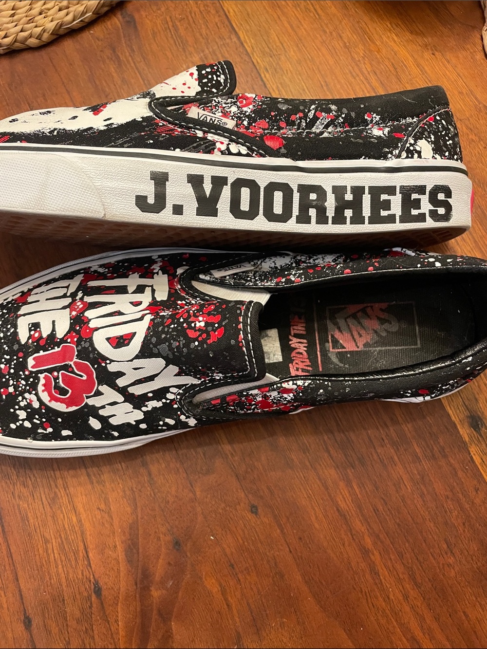 Vans J Voorhees Black/White/Red Friday the 13th Slip-On Graphic Shoes - Picture 2 of 11